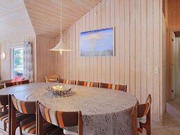 8 Person Holiday Home in Idestrup