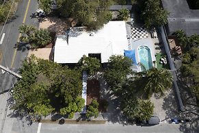 Tarpon River Retreat