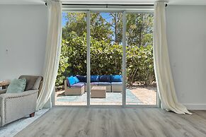 6BR Sleeps 15 Pool BBQ Firepit Games Stables More!