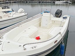 8 Person Holiday Home in Bud-by Traum