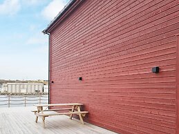 8 Person Holiday Home in Bud-by Traum