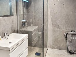 8 Person Holiday Home in Bud-by Traum