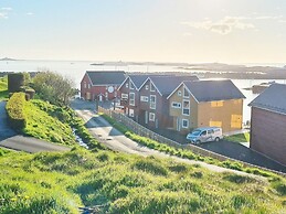 8 Person Holiday Home in Bud-by Traum