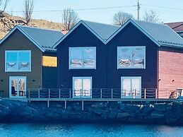 8 Person Holiday Home in Bud-by Traum