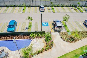 Mana Beach Experience By Mai