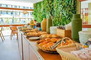 Mana Beach Experience By Mai