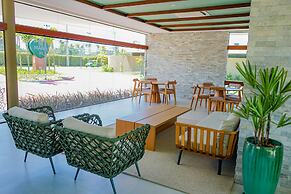 Mana Beach Experience By Mai