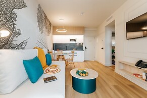 R2 Higos Beach Apartments