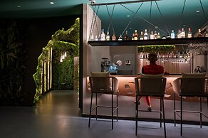 R2 Higos Beach Apartments