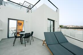 R2 Higos Beach Apartments