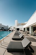 R2 Higos Beach Apartments