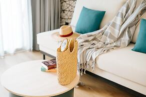 R2 Higos Beach Apartments