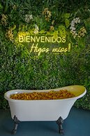 R2 Higos Beach Apartments