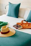 R2 Higos Beach Apartments