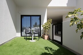 R2 Higos Beach Apartments