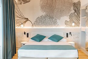 R2 Higos Beach Apartments