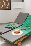 R2 Higos Beach Apartments