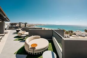 R2 Higos Beach Apartments