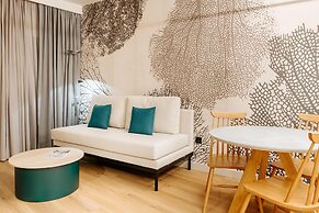 R2 Higos Beach Apartments