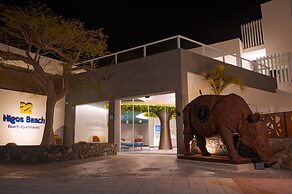 R2 Higos Beach Apartments