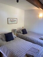 Tranquil 3-bed Cottage Near Lake Vyrnwy