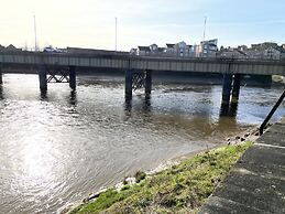 River Terrace