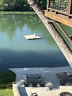 Treetop River Cabins