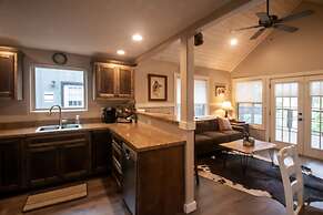 Treetop River Cabins