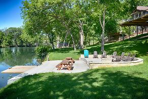 Treetop River Cabins