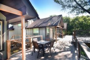 Treetop River Cabins