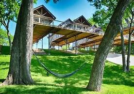 Treetop River Cabins