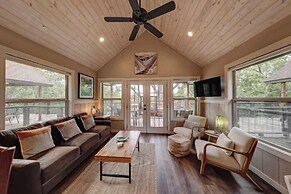 Treetop River Cabins