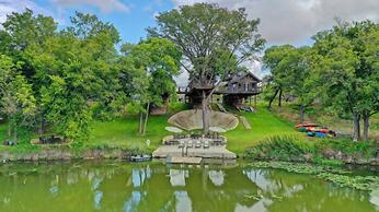Treetop River Cabins