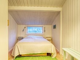 6 Person Holiday Home in Pandrup