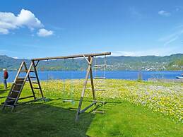 6 Person Holiday Home in Tysse-by Traum