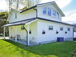 6 Person Holiday Home in Tysse-by Traum