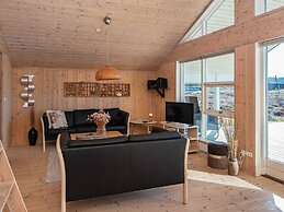 6 Person Holiday Home in Ringkobing-by Traum