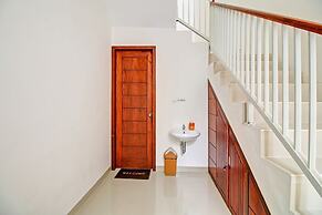 OYO 90820 Madania Guesthouse Syariah