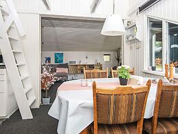 4 Person Holiday Home in Hemmet