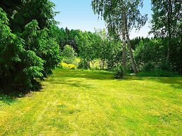 9 Person Holiday Home in Hallstavik-by Traum