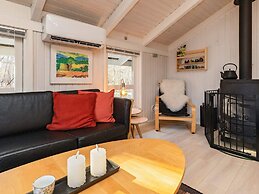 6 Person Holiday Home in Hals