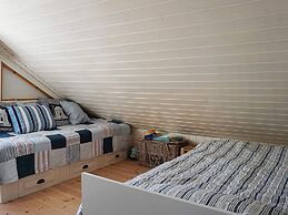 9 Person Holiday Home in Tanumshede-by Traum