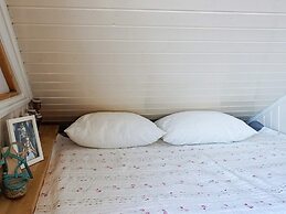 9 Person Holiday Home in Tanumshede-by Traum