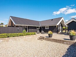 7 Person Holiday Home in Hejls