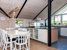 7 Person Holiday Home in Hejls