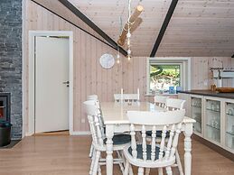 7 Person Holiday Home in Hejls