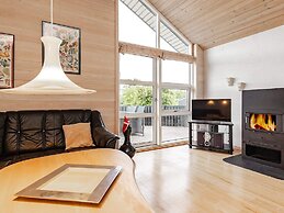 6 Person Holiday Home in Hals