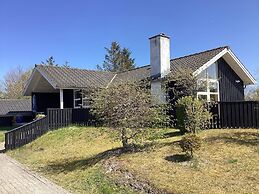 6 Person Holiday Home in Hals