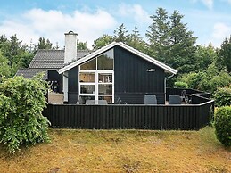 6 Person Holiday Home in Hals