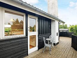 6 Person Holiday Home in Hals